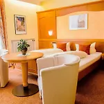 Hotel Parkhotel Bad Faulenbach 3*