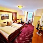 فندق Parkhotel Bad Faulenbach