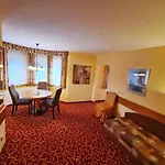 Hotel Parkhotel Bad Faulenbach 3*