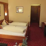 فندق Parkhotel Bad Faulenbach 3*
