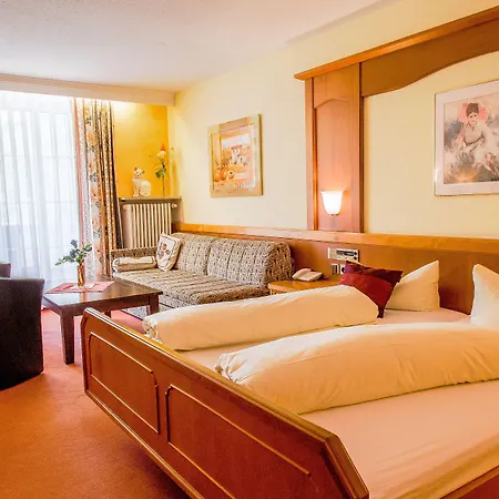 Parkhotel Bad Faulenbach 3*