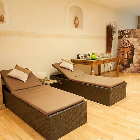 Parkhotel Bad Faulenbach 3*